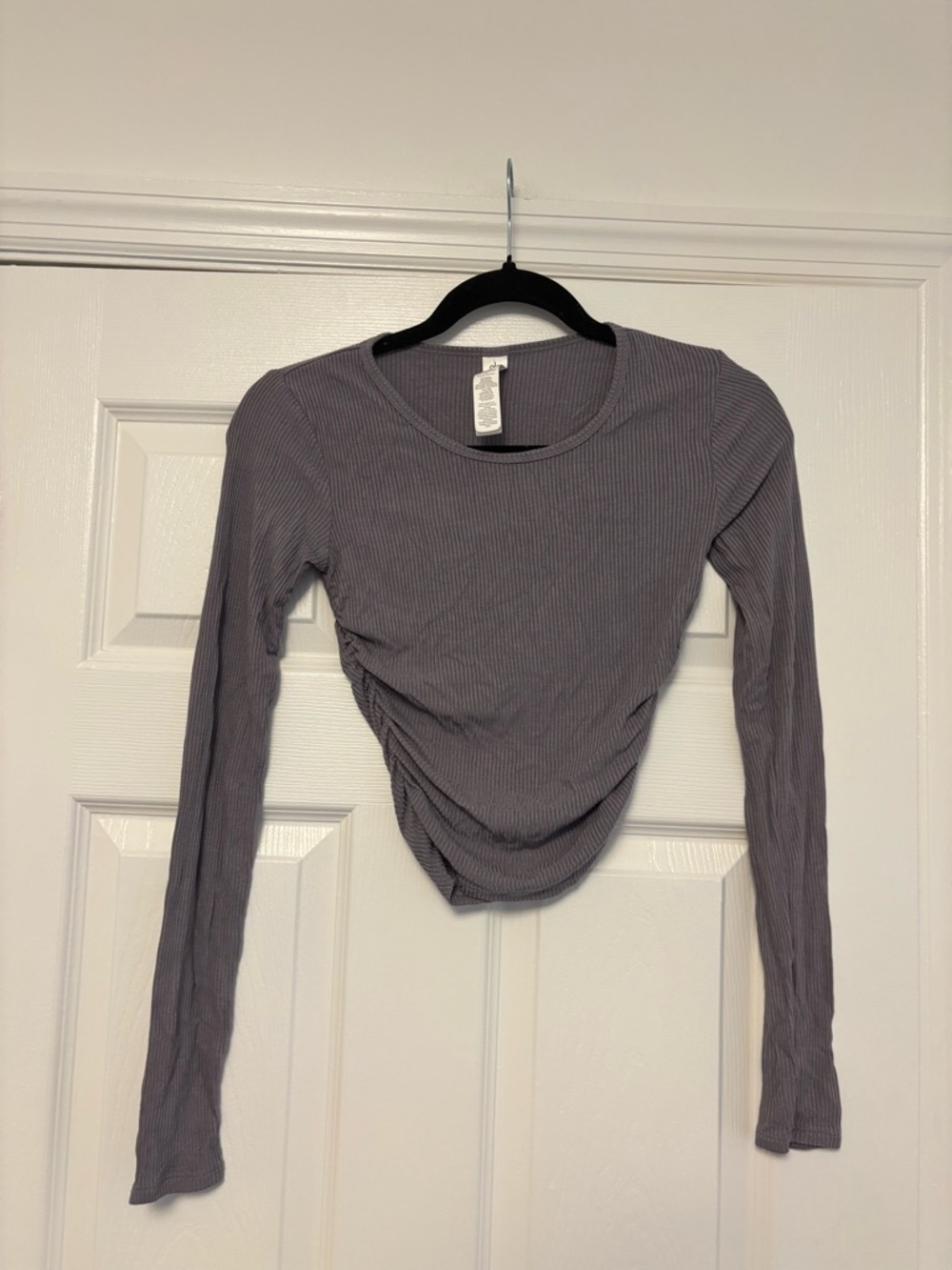 ALO Yoga Gather Long Sleeve Ruched Ribbed Crop Top Lavender Purple XS - Picture 8 of 10